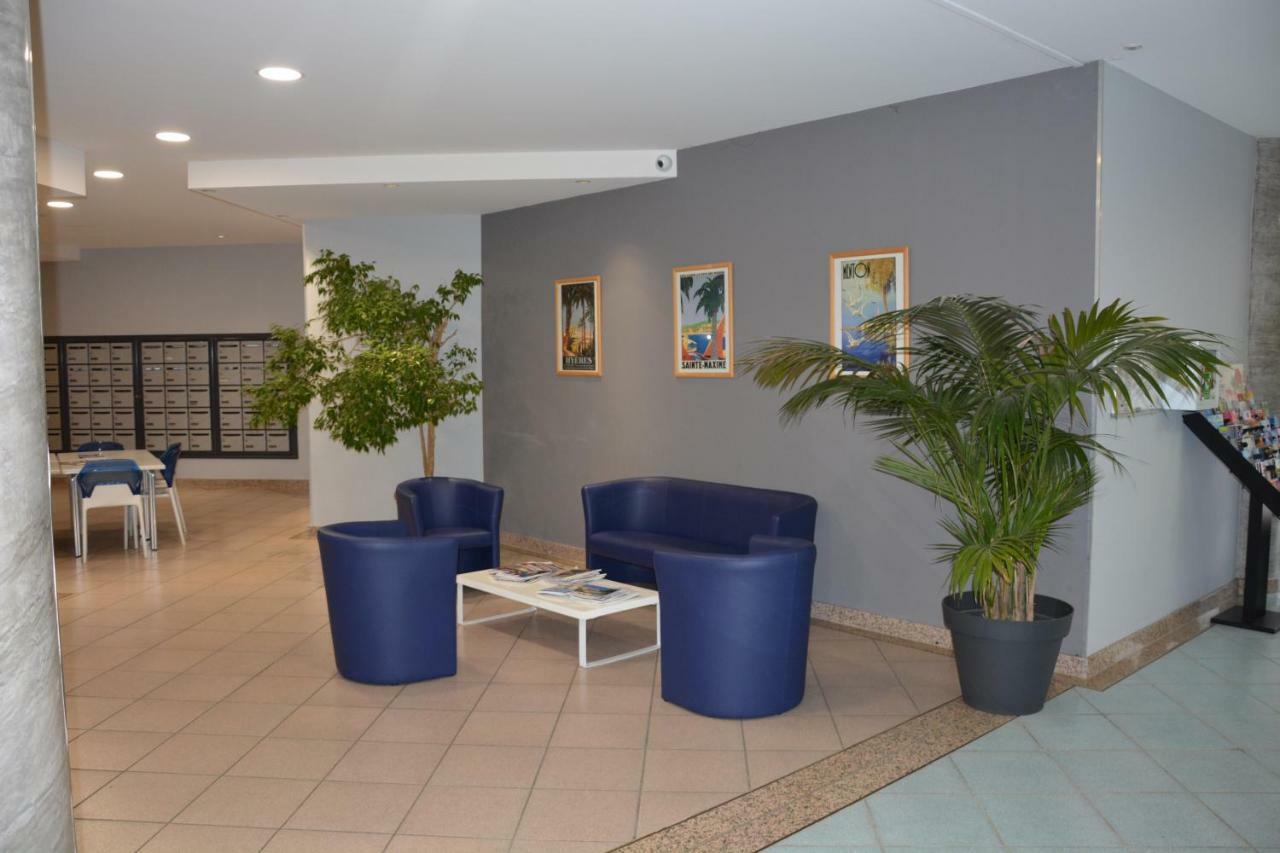 Appartement T2 De Standing Au Pied Des Plages Golfe-Juan Exterior photo