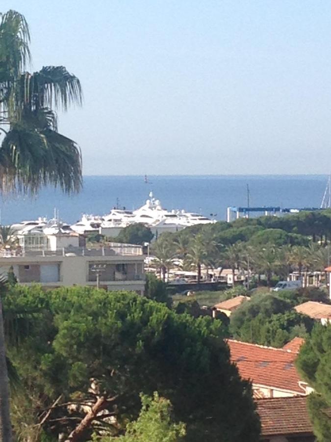 Appartement T2 De Standing Au Pied Des Plages Golfe-Juan Room photo